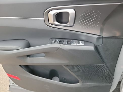 New 2026 Kia Sorento S FWD image 17