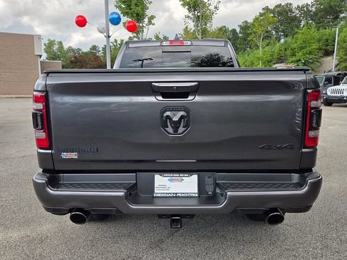 Used 2022 RAM 1500 Big Horn AWD/4WD image 5
