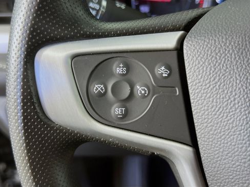 Used 2023 GMC Acadia SLE w/ LPO, Floor Liner Package image 13