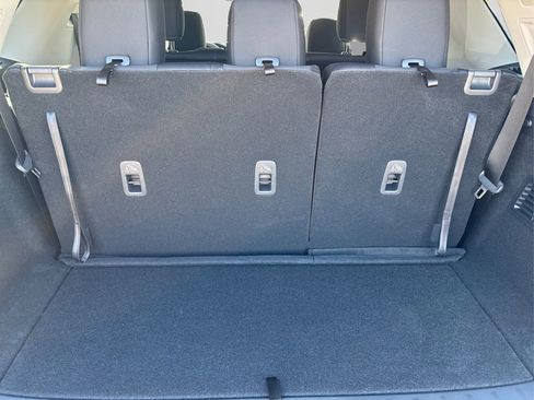 New 2025 Nissan Pathfinder SV image 11