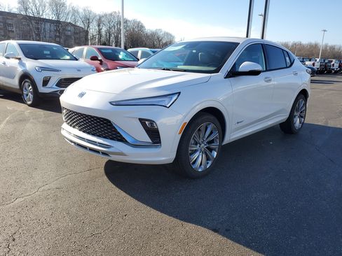 New 2026 Buick Envista Avenir image 9