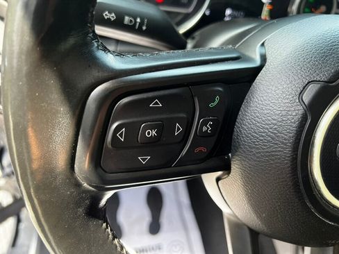 Used 2021 Jeep Wrangler Unlimited Sport AWD/4WD image 29