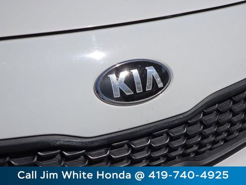 Used 2016 Kia Rio LX FWD image 12