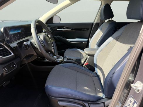 Certified 2024 Kia Seltos S FWD image 13