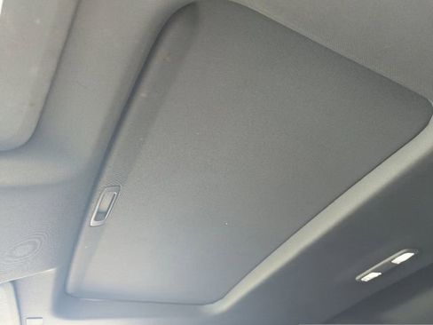 Used 2022 Chevrolet Silverado 2500 LTZ w/ LTZ Convenience Package image 33