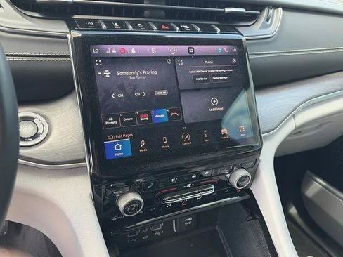 Certified 2021 Jeep Grand Cherokee L Overland w/ Advanced Protech Group III AWD/4WD image 18