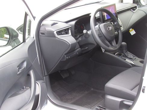 New 2026 Toyota Corolla LE AWD/4WD image 10