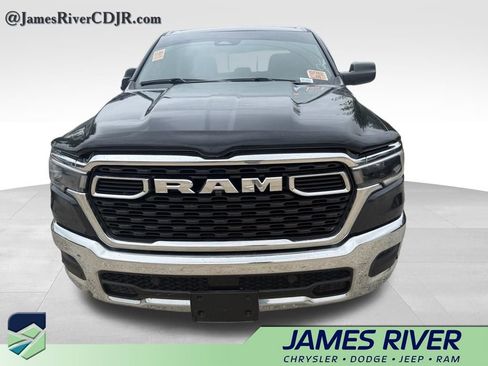 Used 2025 RAM 1500 Tradesman AWD/4WD image 3