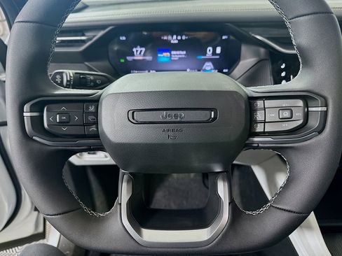 New 2026 Jeep Cherokee Overland w/ Advanced Pro Tech Group image 11