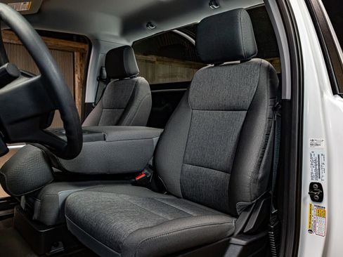 Used 2025 Ford F150 XL image 21