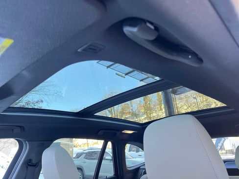 Used 2018 BMW X1 xDrive28i w/ Premium Package image 19