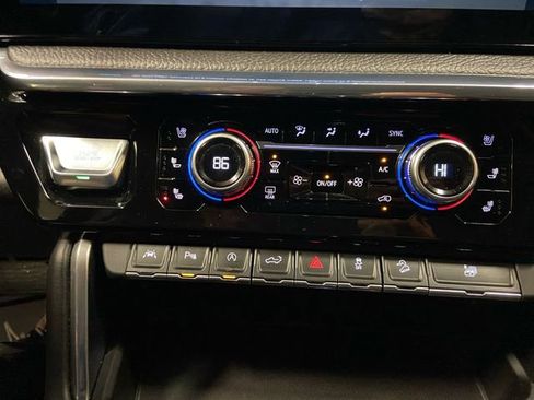 Used 2023 GMC Sierra 1500 Denali w/ Technology Package image 22