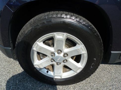 Used 2015 GMC Acadia SLE AWD/4WD image 36