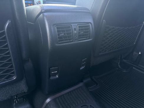 Used 2019 Toyota 4Runner Limited AWD/4WD image 39