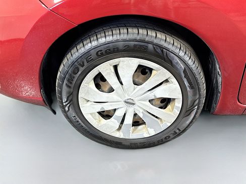 Used 2019 Nissan Versa Note SV image 37