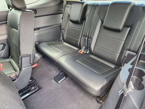 Certified 2023 Volkswagen Atlas SEL AWD/4WD image 26