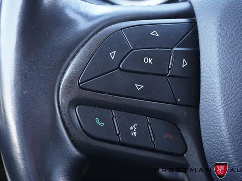 Used 2019 Jeep Cherokee Trailhawk w/ Cold Weather Group image 27