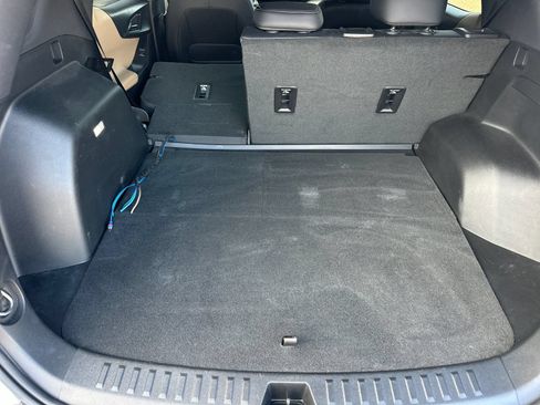 Used 2026 Chevrolet Equinox ACTIV AWD/4WD image 15