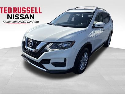 Used 2017 Nissan Rogue SV