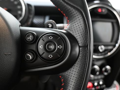 Used 2021 MINI Cooper S FWD image 19