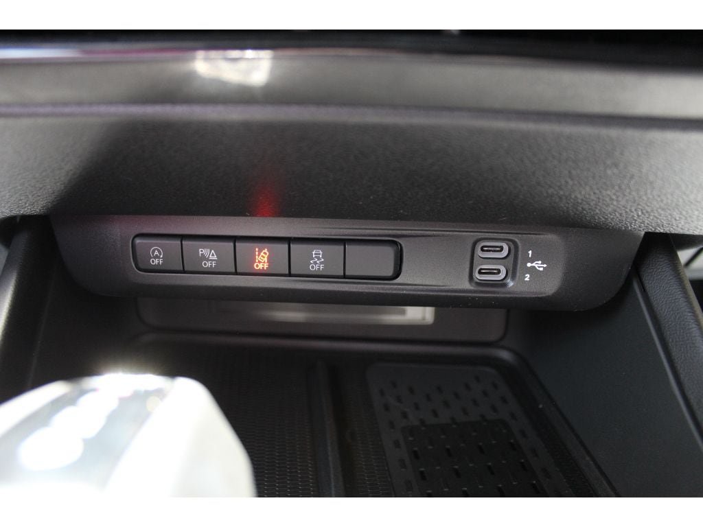 New 2026 Dodge Charger R/T AWD/4WD image 13