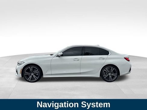 Used 2021 BMW 330i Sedan w/ Convenience Package RWD image 2
