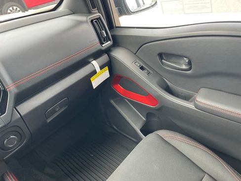New 2026 Nissan Frontier Pro-X w/ Pro-X Convenience Package RWD image 18