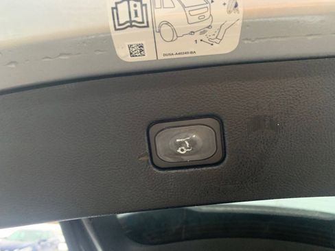 Certified 2020 Ford Edge Titanium w/ Cargo Accessory Package image 21