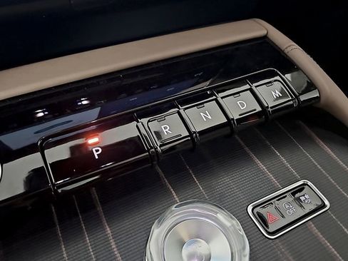 New 2026 Lincoln Navigator L Black Label AWD/4WD image 14
