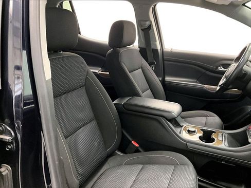 Used 2021 GMC Acadia SLE image 7