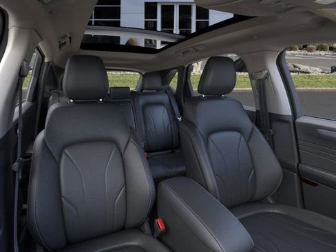 New 2025 Ford Escape SE w/ PHEV Premium Package image 10