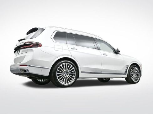 Used 2023 BMW X7 xDrive40i w/ Premium Package image 27