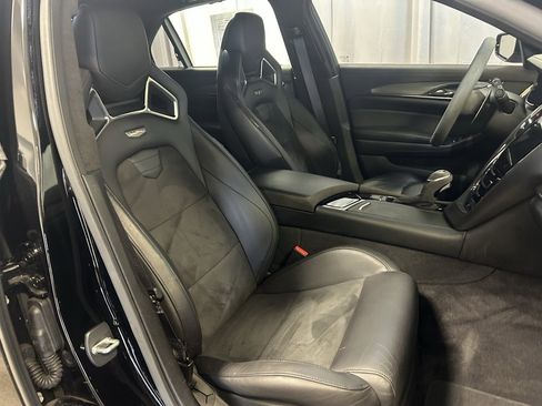Used 2016 Cadillac CTS V w/ Carbon Fiber Package image 24