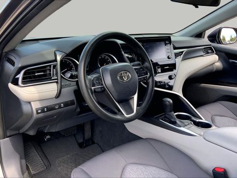 Used 2023 Toyota Camry LE FWD image 17