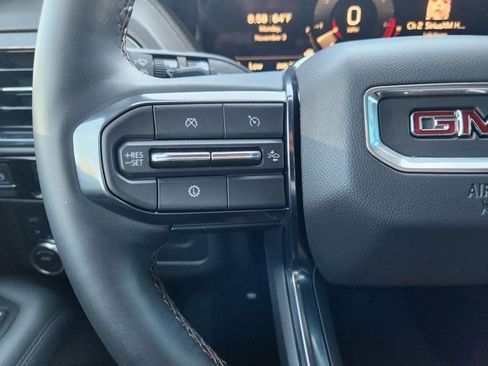 Used 2025 GMC Yukon XL AT4 w/ AT4 Premium Package image 31