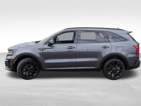 Certified 2023 Kia Sorento SX FWD image 9