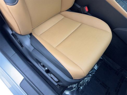 Used 2022 Lexus ES 350 w/ Premium Package image 46