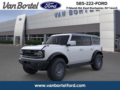 New 2025 Ford Bronco Outer Banks w/ Sasquatch Package