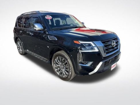 Used 2024 Nissan Armada Platinum w/ Captain's Chairs Package image 7