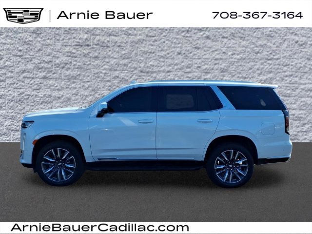 Used 2023 Cadillac Escalade Premium Luxury w/ LPO, Illumination Package AWD/4WD image 9