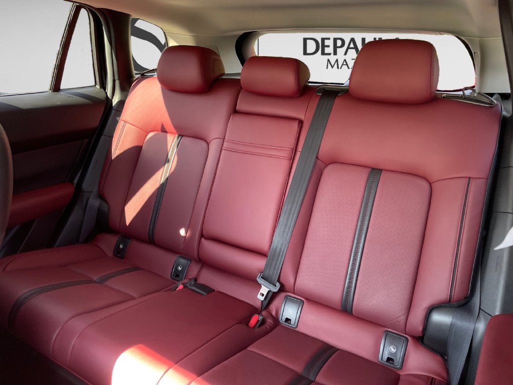 Used 2025 MAZDA CX-50 AWD 2.5 Hybrid w/ Premium Pkg image 12