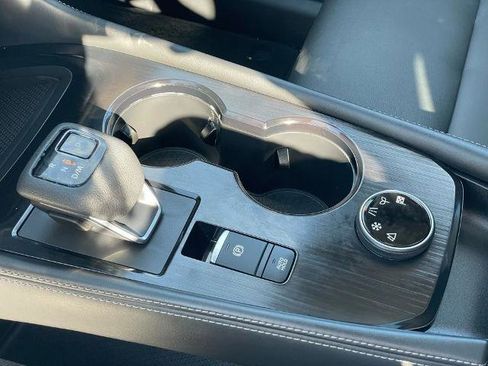 Certified 2023 Nissan Rogue SL w/ SL Premium Package AWD/4WD image 20