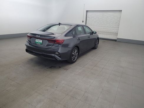 Used 2023 Kia Forte LXS FWD image 9