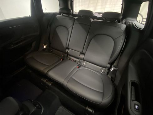 Used 2019 MINI Cooper Countryman S w/ Storage Package image 29