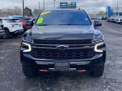 Used 2021 Chevrolet Tahoe Z71 w/ Z71 Off-Road Package image 2