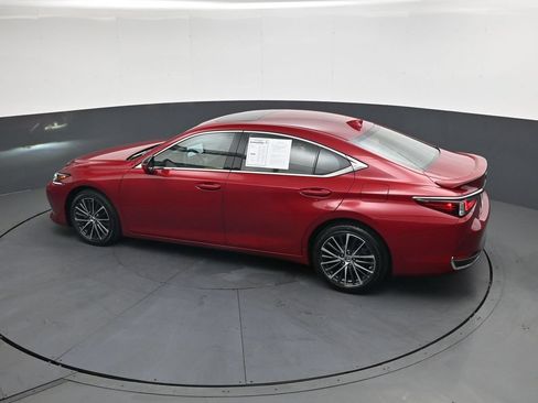 Used 2025 Lexus ES 300h w/ Premium Package FWD image 41