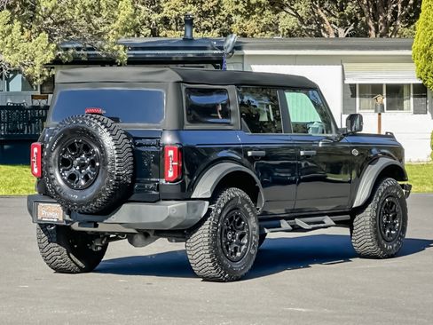 Used 2024 Ford Bronco Wildtrak image 4