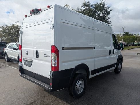 New 2026 RAM ProMaster 1500 w/ Convenience Group FWD image 5
