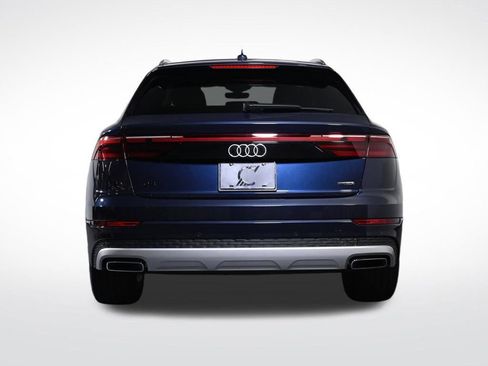 Used 2025 Audi Q8 Premium w/ Convenience Package AWD/4WD image 4