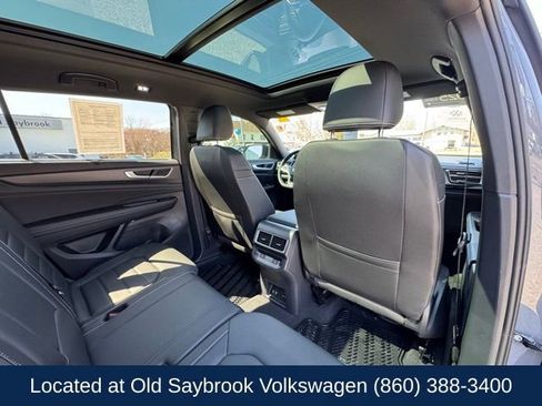 Certified 2025 Volkswagen Atlas Cross Sport SEL R-Line AWD/4WD image 23